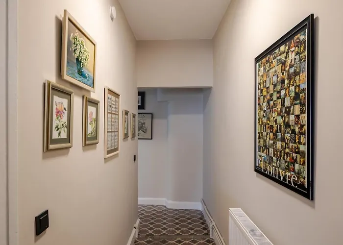 Elegant 3bd Bosphorus Views Chic Kadikoy #384 *