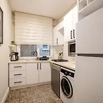公寓 Elegant 3bd Bosphorus Views Chic Kadikoy #384 *