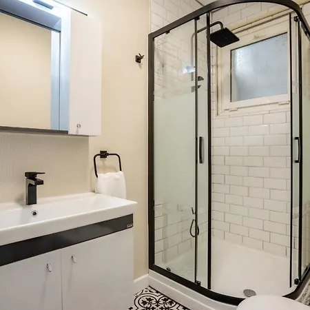 Elegant 3bd Bosphorus Views Chic Kadikoy #384