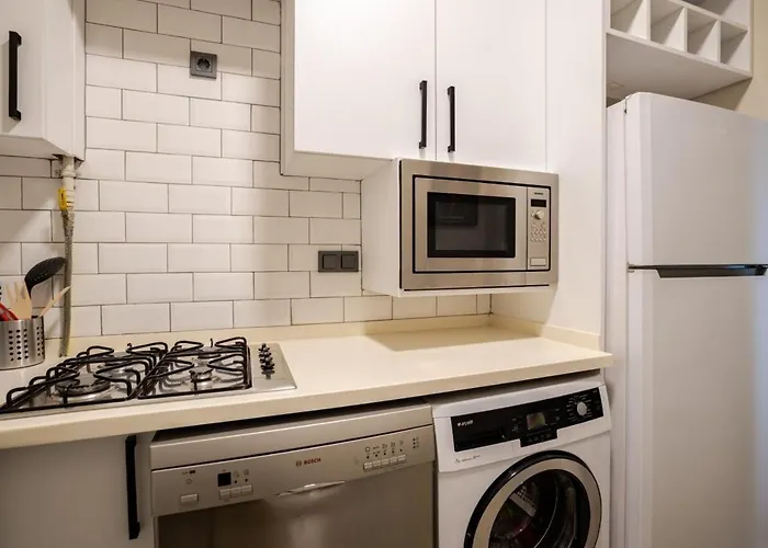 Elegant 3bd Bosphorus Views Chic Kadikoy #384