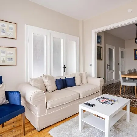 Elegant 3bd Bosphorus Views Chic Kadikoy #384 Lejlighed *